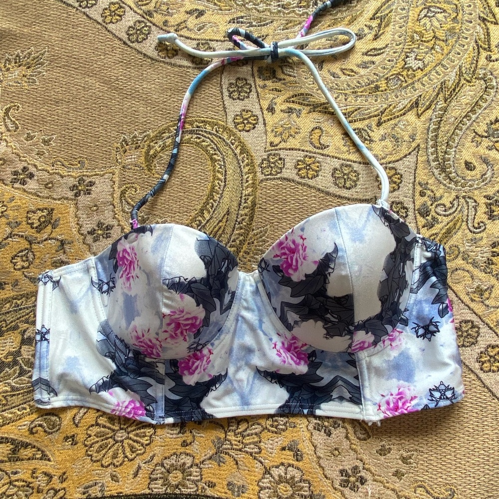 Antibeach Floral Bikini 👙 Top Size Woman’s L